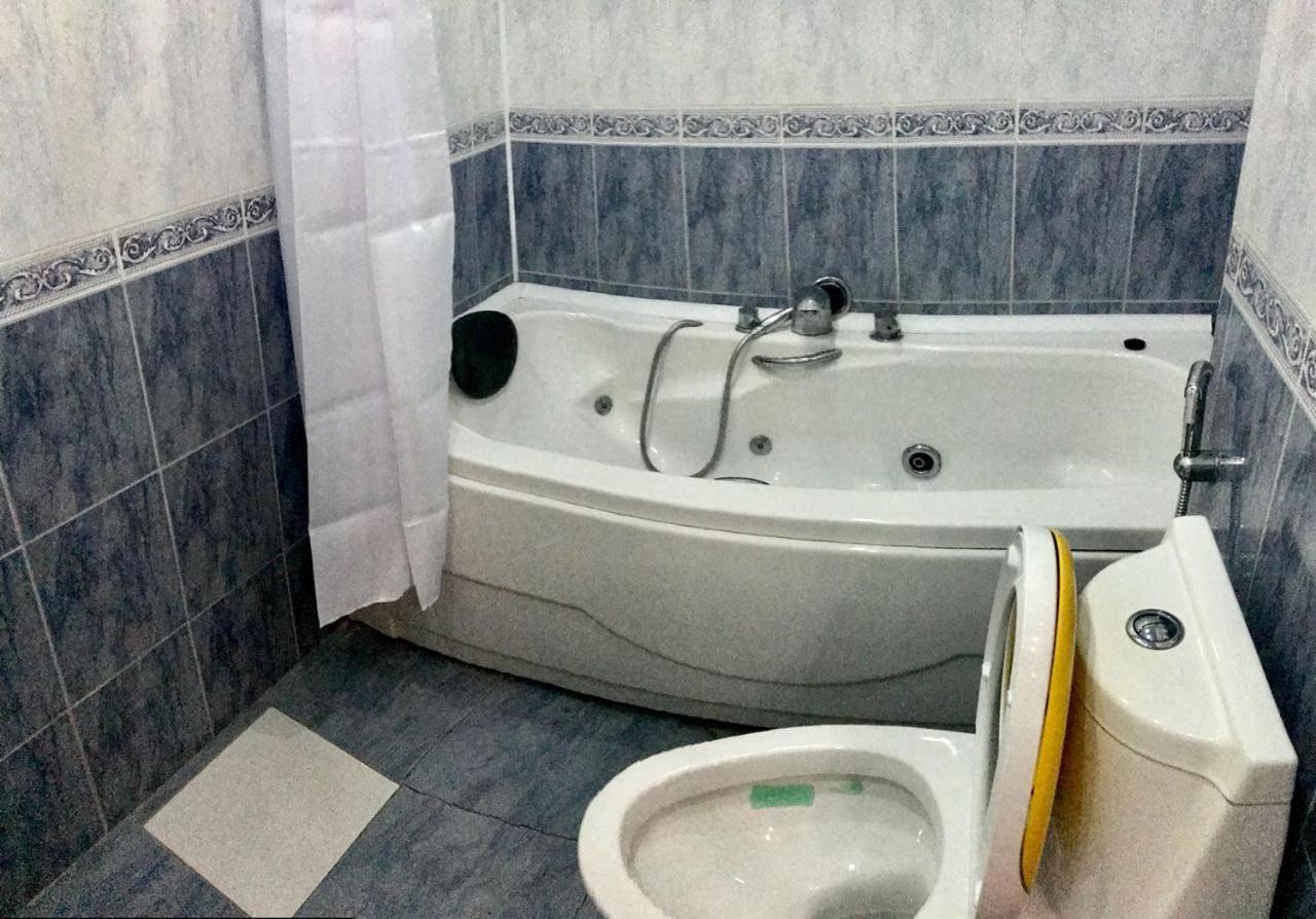 Calm Center Of Baku Apartment Luaran gambar